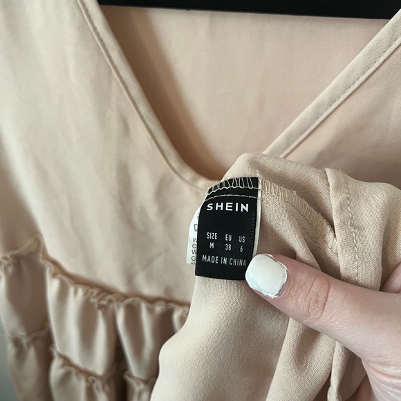 SHEIN Ruffled Sleeveless Blouse - Tan - Picture 4 of 5